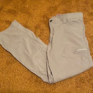 WRANGLER. Men’s pants.